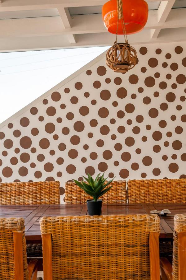 Whiteblue Spa Villa, By Idealstay Experience كاندية المظهر الخارجي الصورة