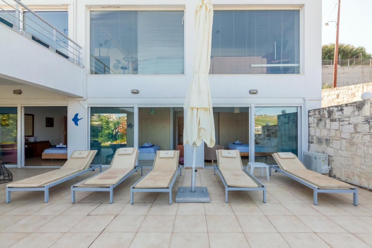 Whiteblue Spa Villa, By Idealstay Experience كاندية المظهر الخارجي الصورة